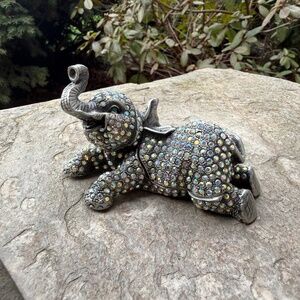 Bejeweled Elephant Miniature Pewter & Rhinestone Hinged Trinket Box Figurine 3”.